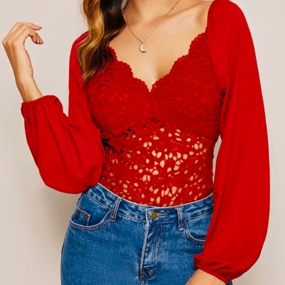 NEW Boutique! Red Lace Crochet V Neck Bustier Top - Picture 4 of 7